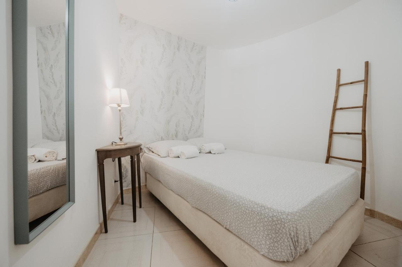 Aloha Surf House Appartement Ericeira Buitenkant foto